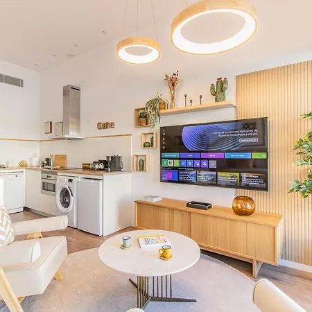 Elegante En - Nº6 * Zaragoza